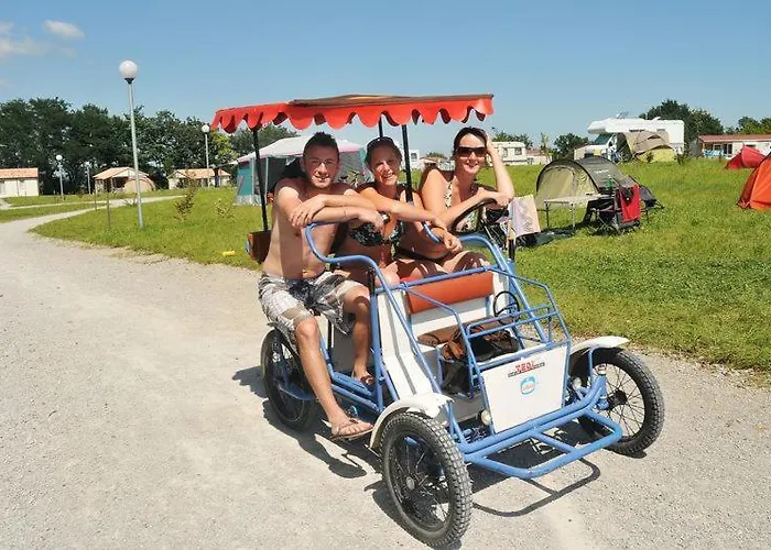 Le Saumon בית נופש Orist