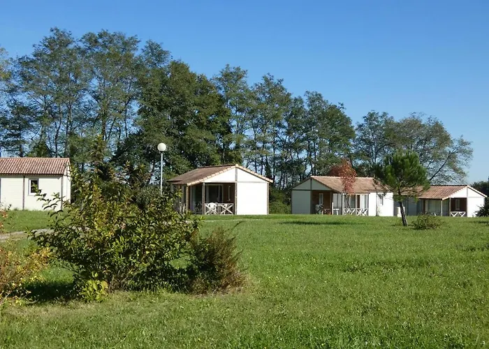 בית נופש Le Saumon *